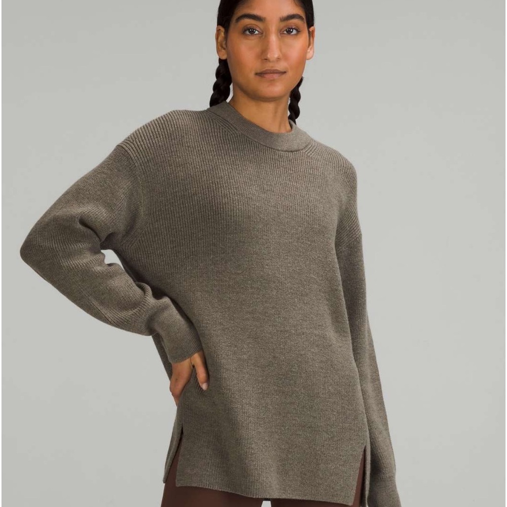 Lululemon size 12 merino wool sweater